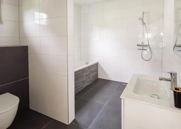 Дом отдыха Kavel 10 Ден-Оевер