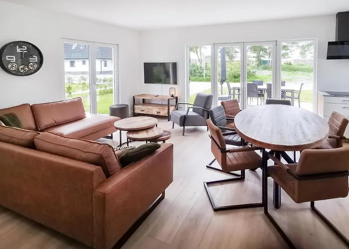 Дом отдыха Kavel 10 *